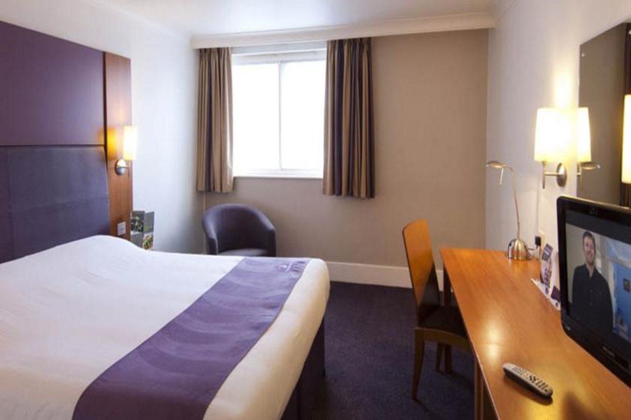 Premier Inn Worthing Seafront Extérieur photo